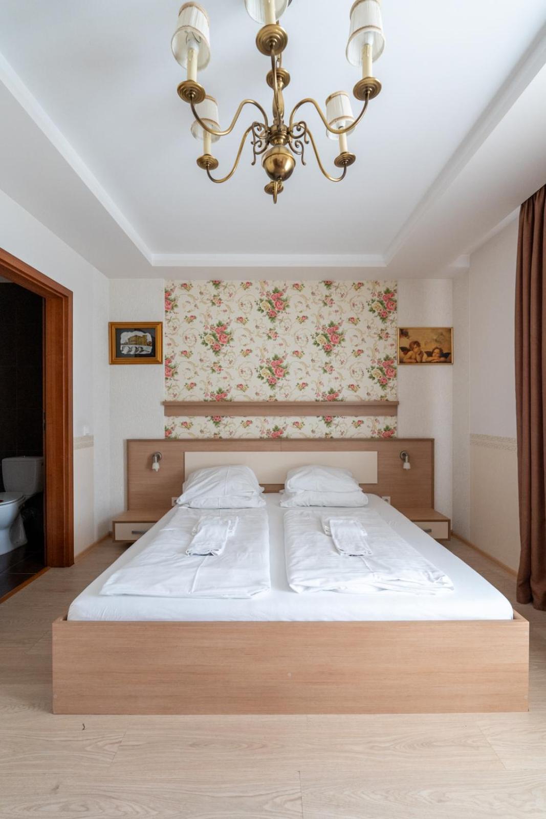 Faraway Aparthotel Near Vienna Airport With Anytime Self Check In Bruck an der Leitha Zimmer foto