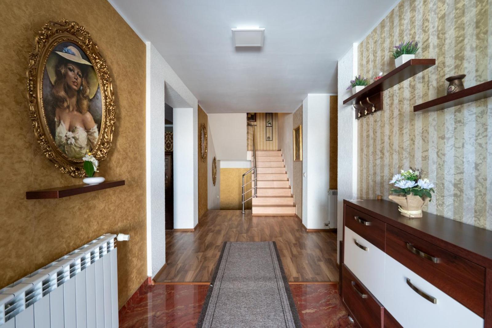 Faraway Aparthotel Near Vienna Airport With Anytime Self Check In Bruck an der Leitha Exterior foto